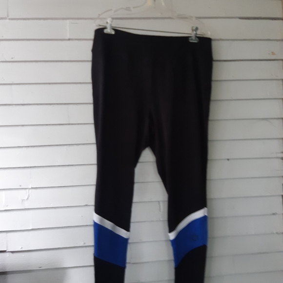 Active zone performance Women's leggins Size 2XL - Picture 13 of 13